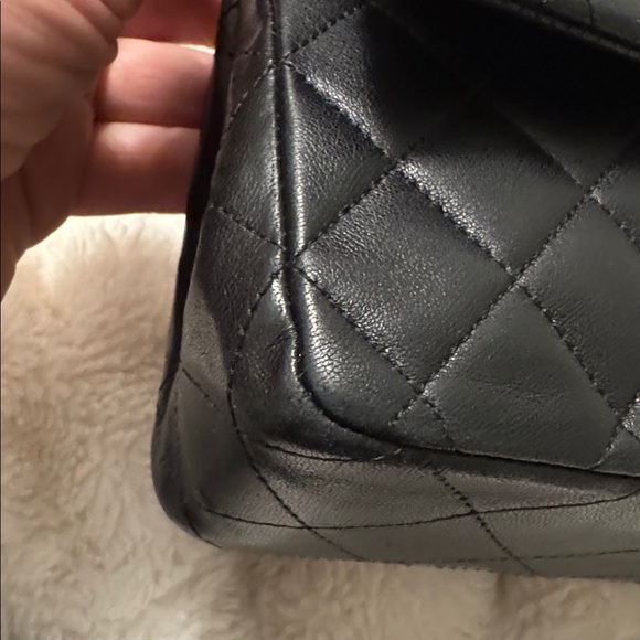 Chanel Classic Double Flap Medium Lambskin - Picture 9 of 9